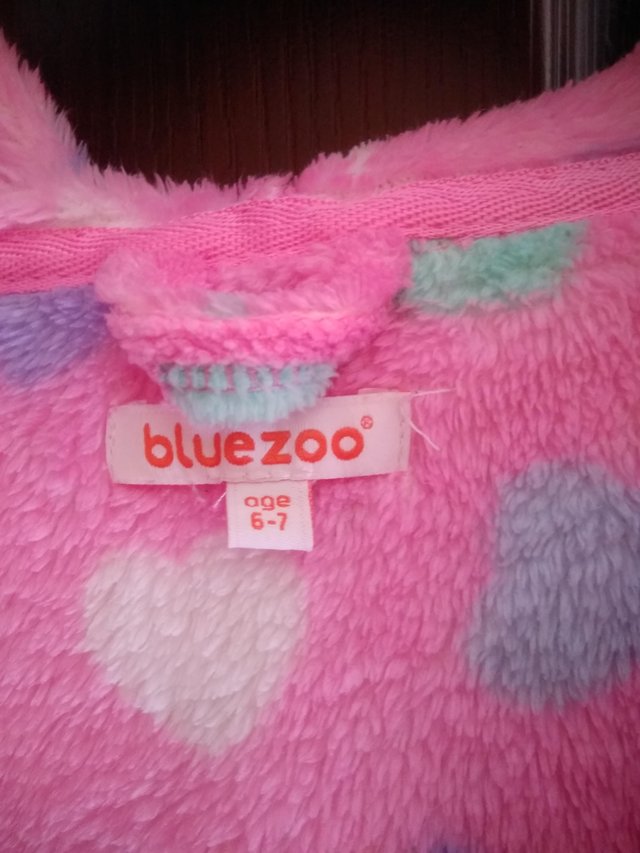 Image 3 of Girl's Blue Zoo heart dressing gown Age 6-7