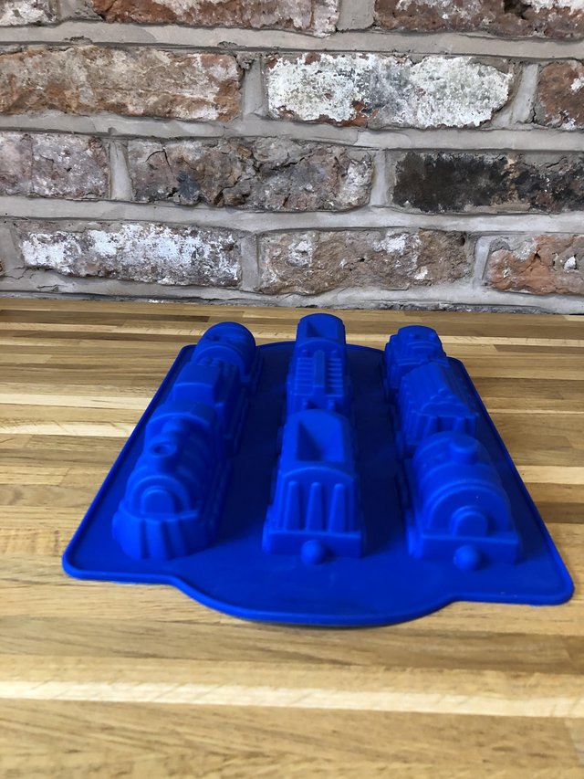 Image 2 of Silicone cake baking mould for sale - train