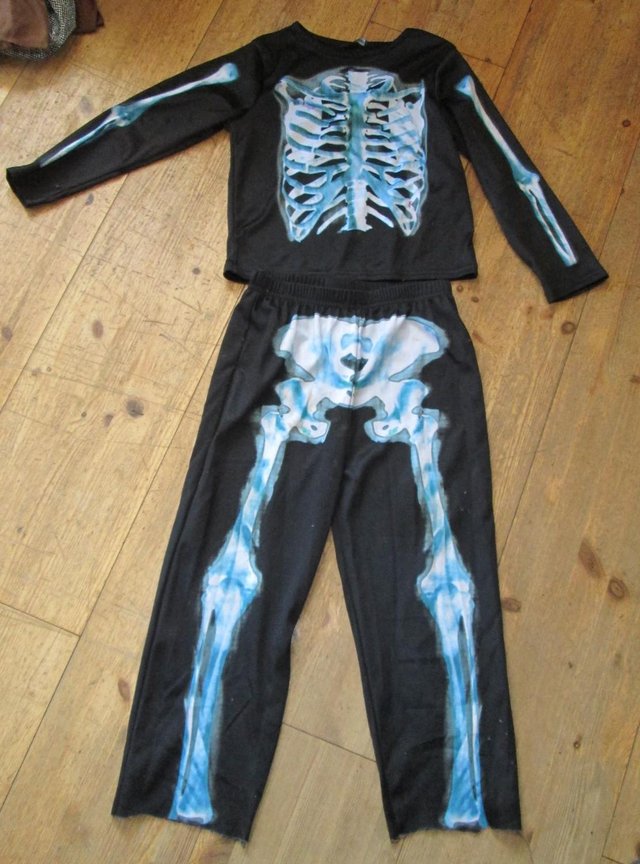 Preview of the first image of Skeleton Fancy Dress costume Age 5-6 years.