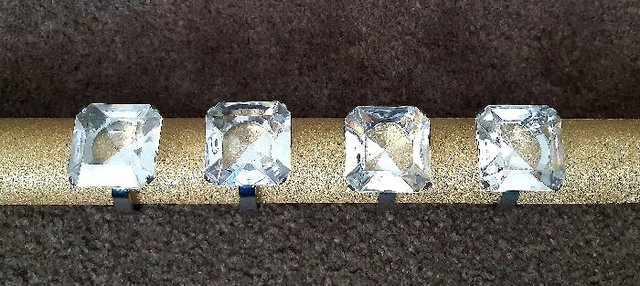 Image 2 of 4 Beautiful Crystal Napkin Rings