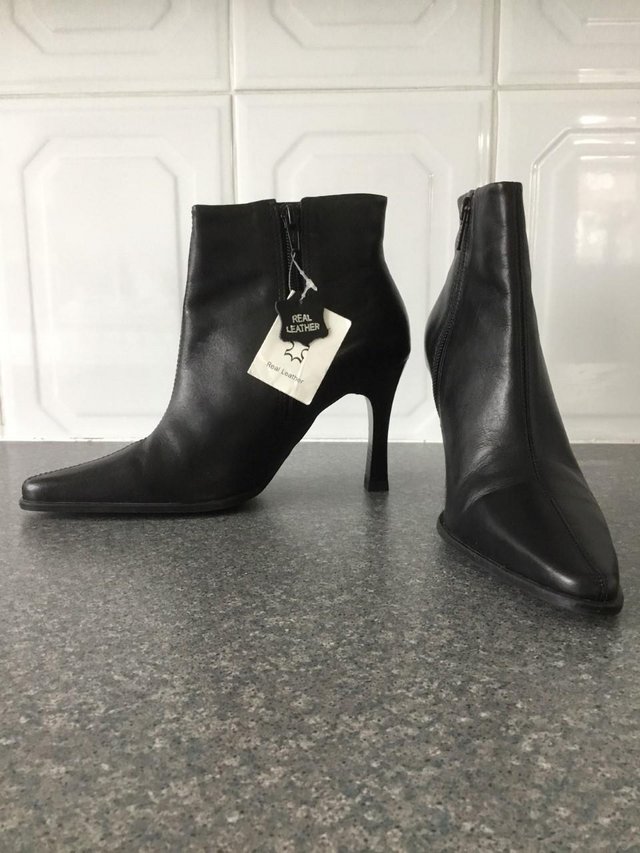Image 3 of Black real leather boots - Size 4, Brand new