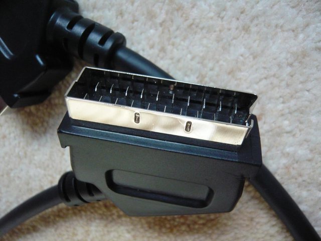 Image 2 of Scart to scart lead 0.75m black cable
