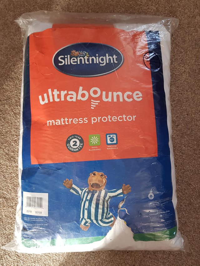 Preview of the first image of Slientnight Mattress Protector - double size.