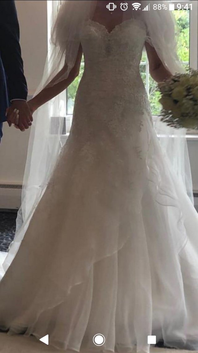 Image 3 of Sophia Tolli Wedding Dress Size 8/10