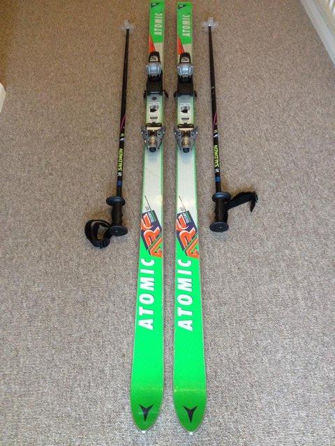 Preview of the first image of Atomic Tricomp 527 190cm skis with Salomon Driver 797 bnding.