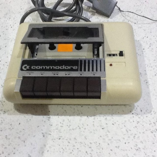 Image 5 of Commodore 1530 Datassette Unit C2N