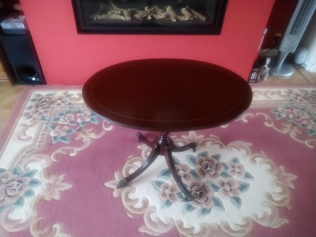 Image 2 of Antique round lamp table good condition