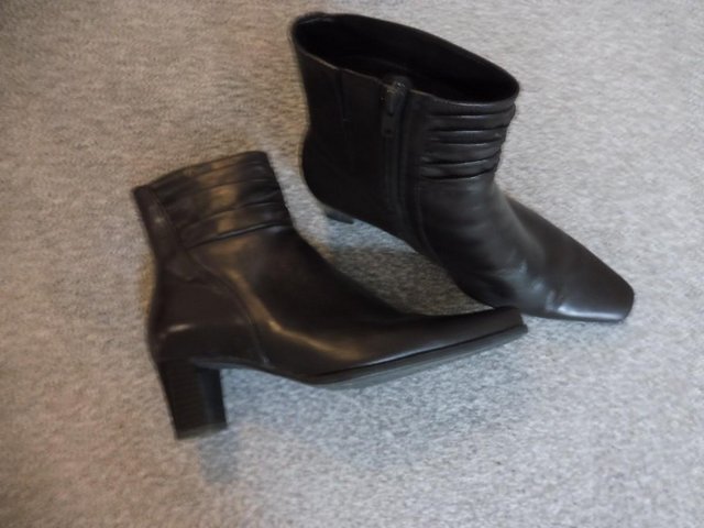 Image 3 of For Sale Ladies Ankle Boots by Gabor