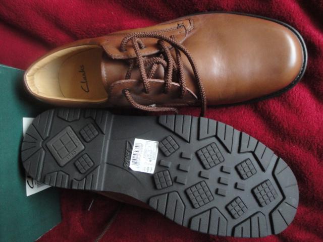 Image 3 of Clarks Shoes Mid Brown Leather Uppers Lace-up Size 10. C429.