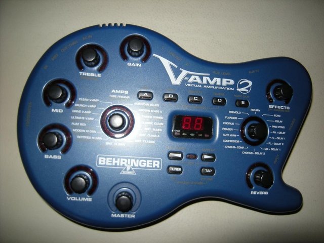Preview of the first image of Behringer V-amp 2 Virtual Guitar amp with Effects.