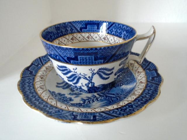 Image 2 of Real Old Willow six coffee cups and saucers (A8025)