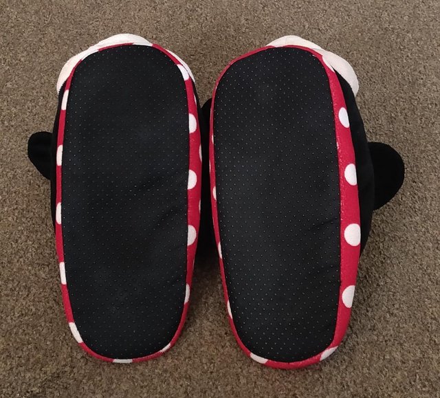Image 4 of Disney Minnie Mouse Slippers - Size 4-7   BX32
