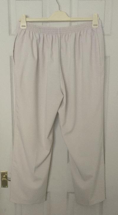 Image 2 of Ladies Marks & Spencers Pull On Trousers - Size 20 (Short)