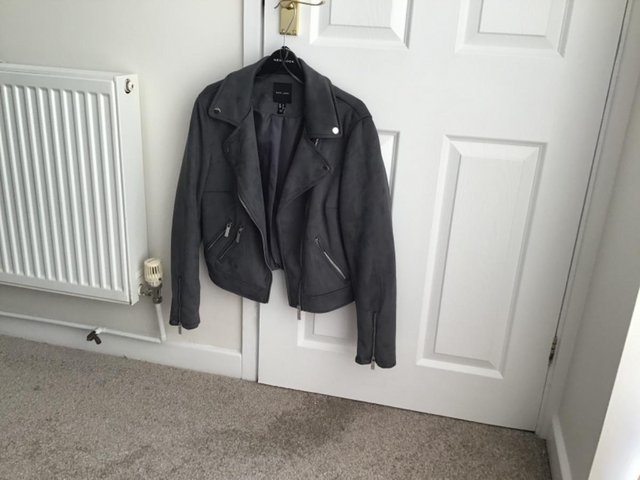 Preview of the first image of Ladies Jacket. Size 12 from New Look..