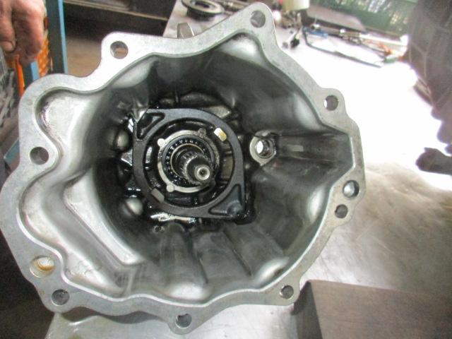 Image 2 of Gearbox for Porsche 911/964 series