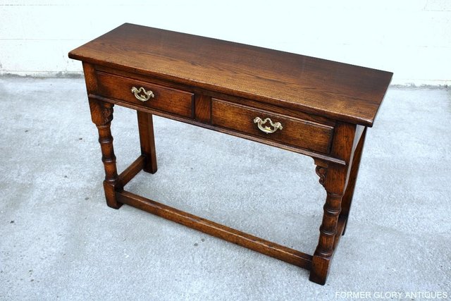 Image 3 of SOLID OAK TWO DRAWER HALL LAMP PHONE CONSOLE TABLE SIDEBOARD