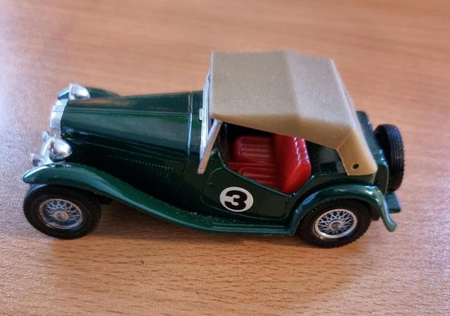 Preview of the first image of Matchbox Model of Yesteryear Ny-8 1945 MG-TC.