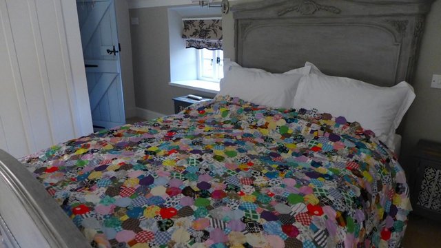 Image 3 of Vintage hand-made patchwork quilt