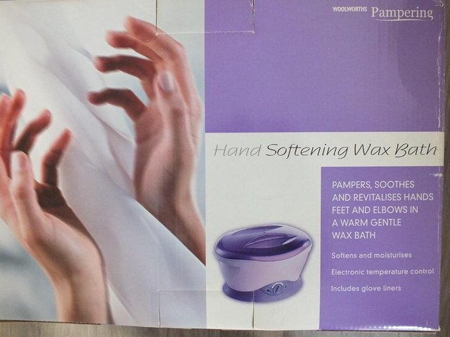 Image 3 of Hand Softening Wax Bath (new in  Box)