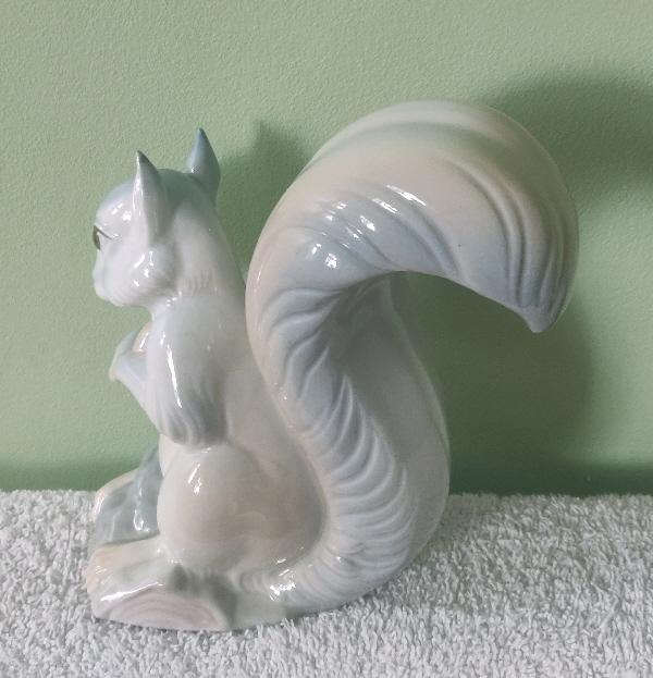 Image 3 of Miquel Requena Porcelain Squirrel Figurine