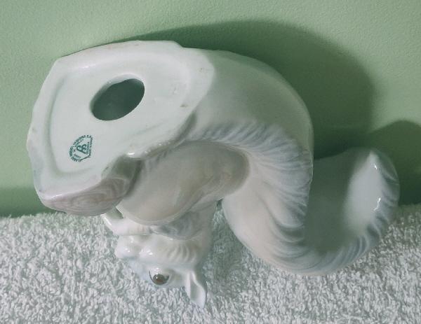 Image 4 of Miquel Requena Porcelain Squirrel Figurine