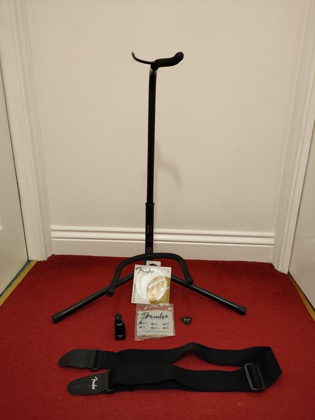 Image 2 of Fender CD60/NAT Acoustic Guitar