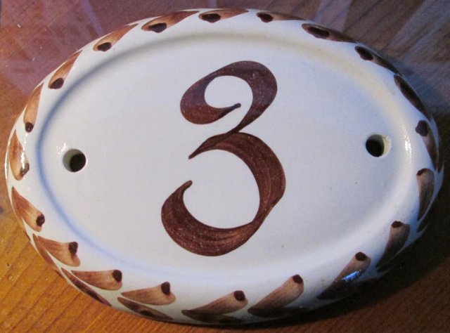 Preview of the first image of Ceramic Wall Plaque (No. 3) (Incl P&P).