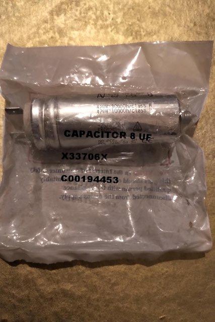 Image 2 of 8uF Tumble Drier Capacitor Hotpoint Service C00194453