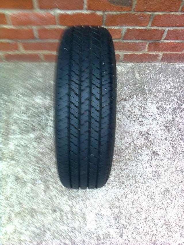 Image 2 of Tyre on Rim, NEW, Bridgestone, Tubeless Steel Belted, Radial