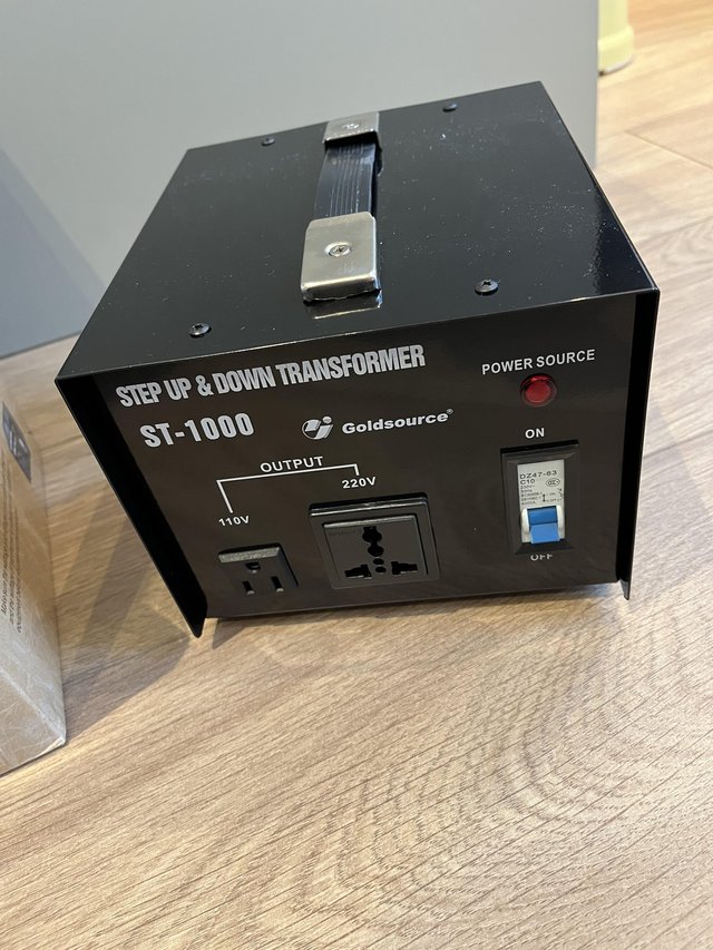 Preview of the first image of Step Up & Down Transformer, 1000 Watt.