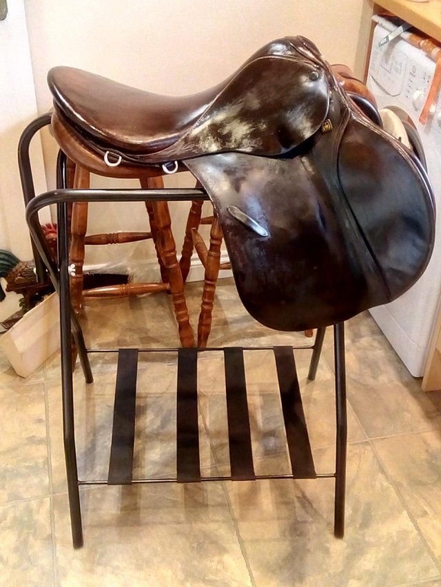 Preview of the first image of Stubben Brown leather VSS Siegfried saddle..