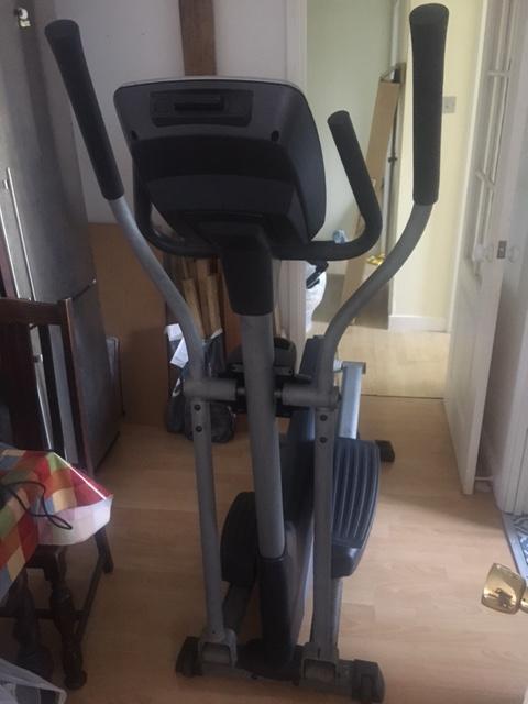 Preview of the first image of NordicTrack E9.2 Elliptical Cross Trainer (iFIT LIVE compati.
