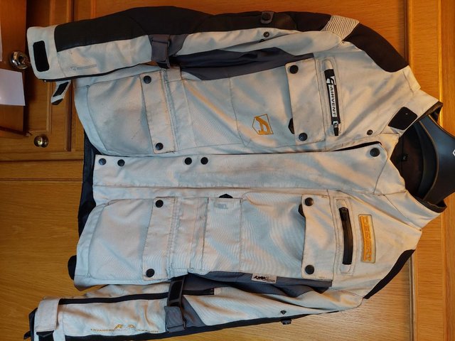 Image 3 of Akito motorcycle jacket size M-L
