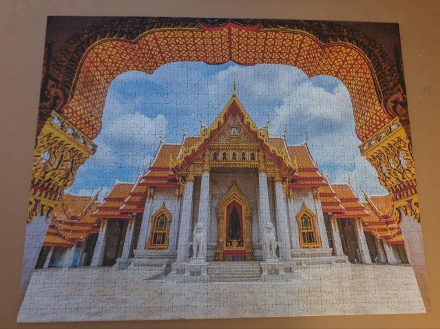 Image 2 of 1000 piece jigsaw called MARBLE TEMPLE THAILAND by MINDBOGGL