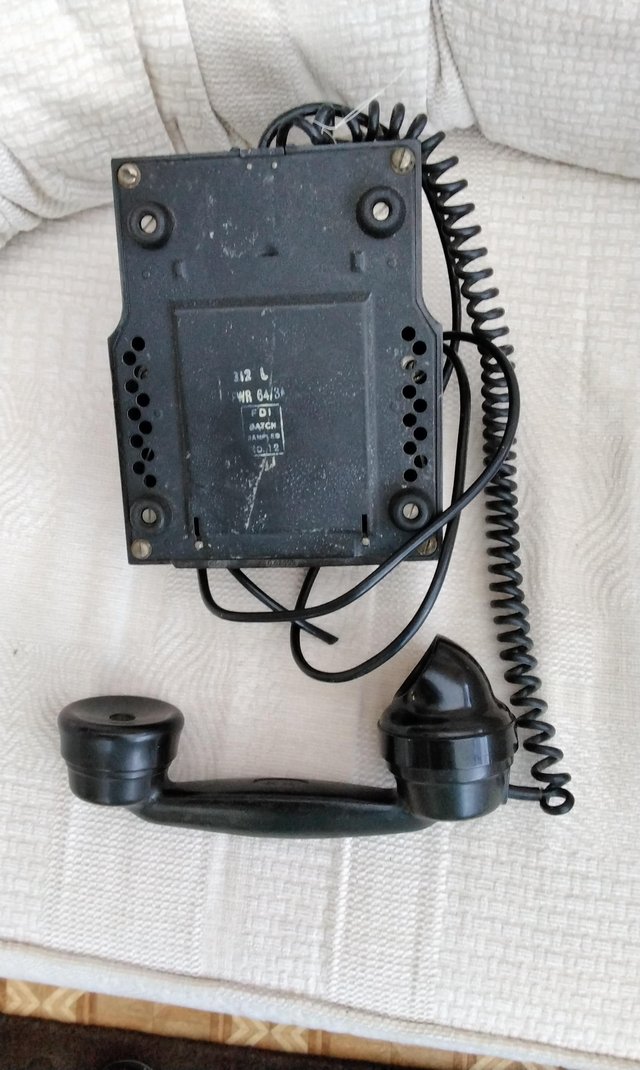Image 2 of Telephone Black Bakelite.Call exchange