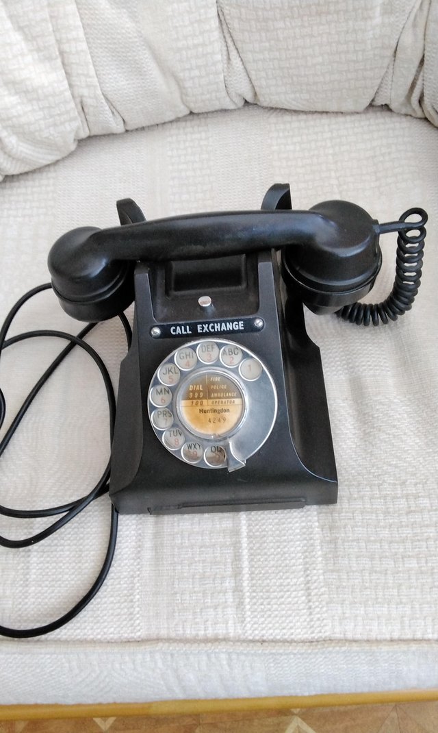 Image 3 of Telephone Black Bakelite.Call exchange