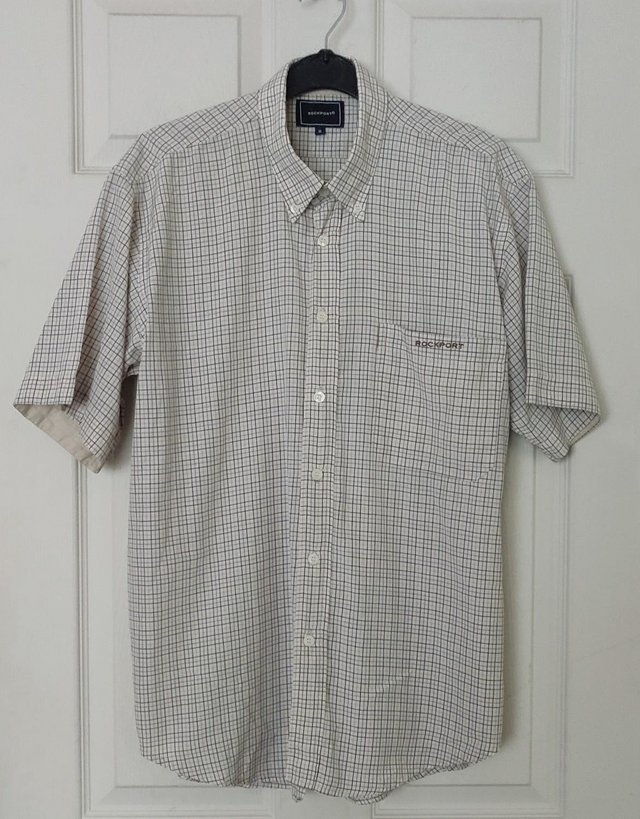 Preview of the first image of Rockport Beige Check Short Sleeve Shirt - Size M     B24.