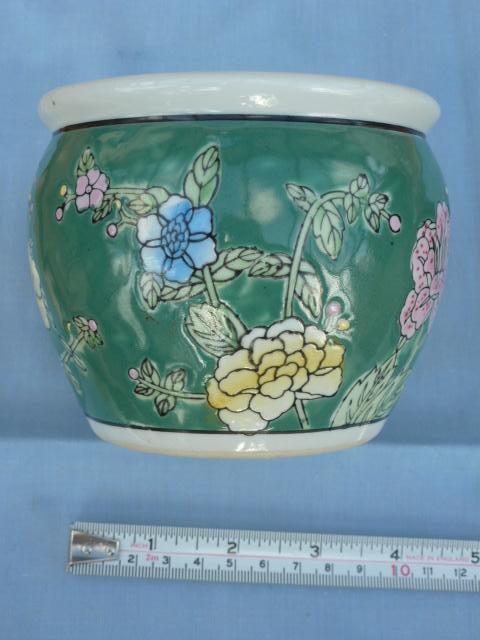 Preview of the first image of Attttttttractive decorated pot.