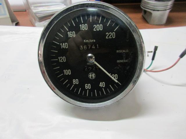 Image 2 of Speedometer for Alfa Romeo GT Junior