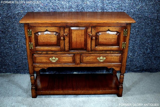 Image 34 of TITCHMARSH AND GOODWIN HALL CREDENCE CABINET SIDEBOARD