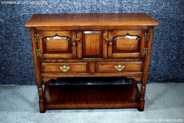 Image 71 of TITCHMARSH AND GOODWIN HALL CREDENCE CABINET SIDEBOARD