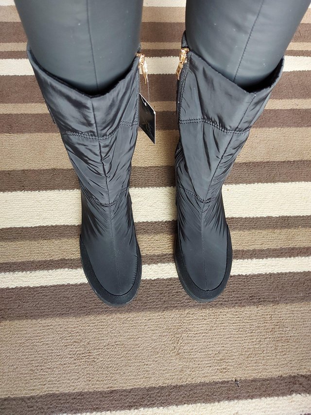 Image 3 of Kriste Bell Black Waterproof Snow Boots 6 BNWT